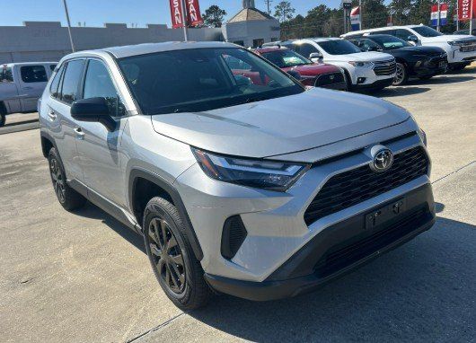 2024 Toyota RAV4 LE AWD