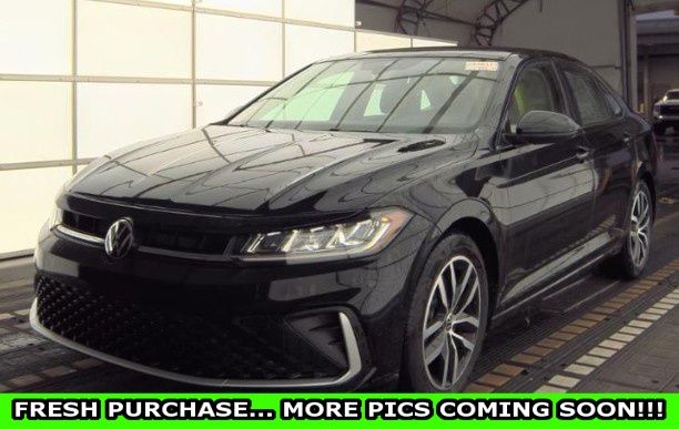 Black 2025 Volkswagen Jetta SE FWD Sedan Front-Wheel Drive 8-Speed Automatic