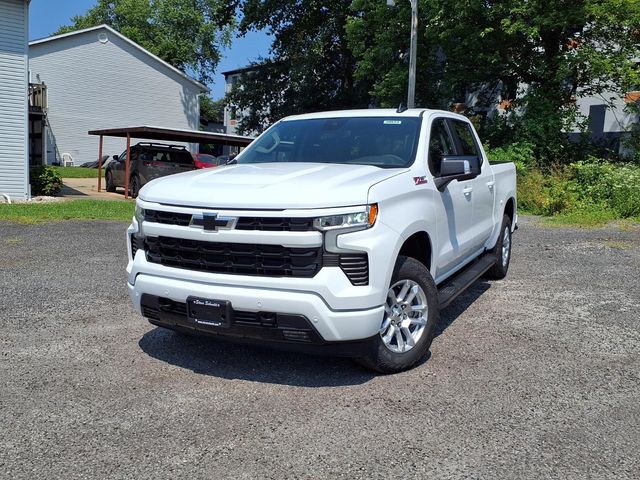 Summit White 2026 Chevrolet Silverado 1500 Pickup Truck Four-Wheel Drive Automatic