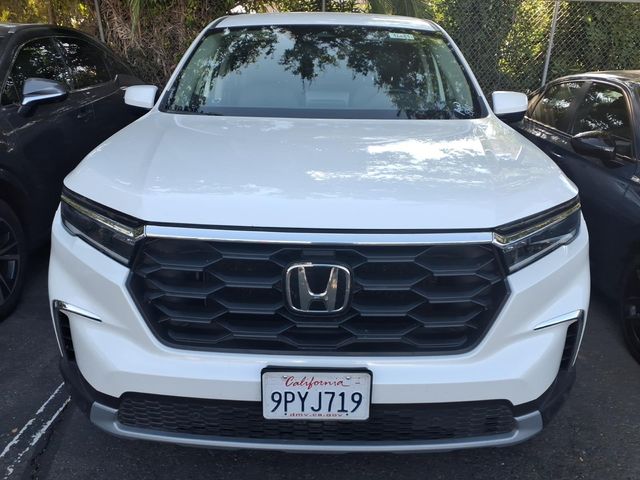 Used 2025 Honda Pilot SUV