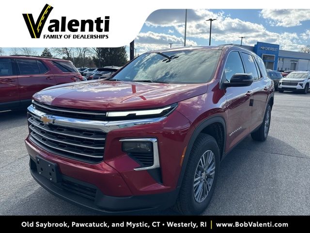 Radiant Red Tintcoat 2026 Chevrolet Traverse SUV / Crossover Four-Wheel Drive 8-Speed Automatic