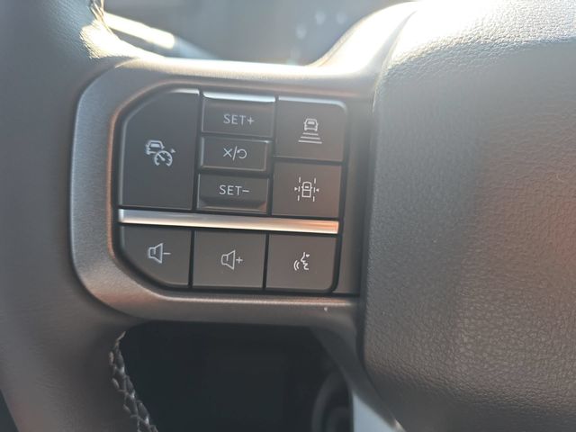 New 2026 Carbonized Gray Metallic Ford XLT image 17