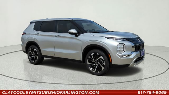 Alloy Silver Metallic 2022 Mitsubishi Outlander SUV / Crossover All-Wheel Drive Continuously Variable Transmission