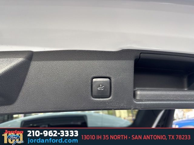 Used Car 2022 Ford Escape  Se For Sale Under $25,000 In San Antonio, Texas