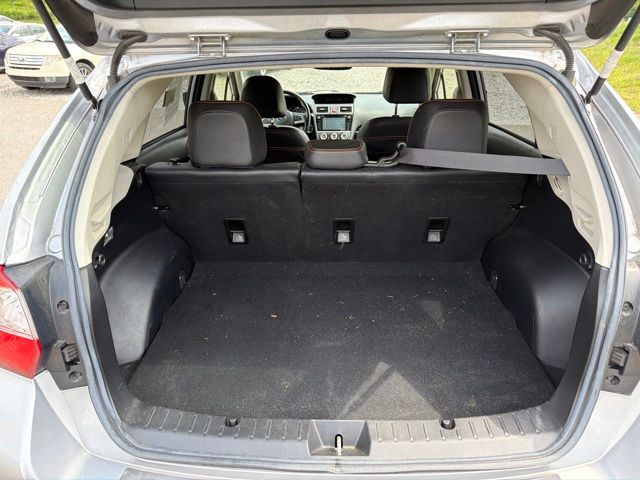 2016 Subaru Crosstrek 2.0i Limited Silver at Rafferty Subaru