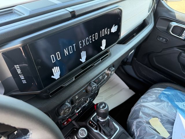 new 2026 Jeep Wrangler car, priced at $45,985