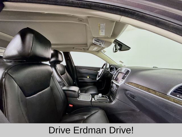 Used 2022 Chrysler 300 Sedan