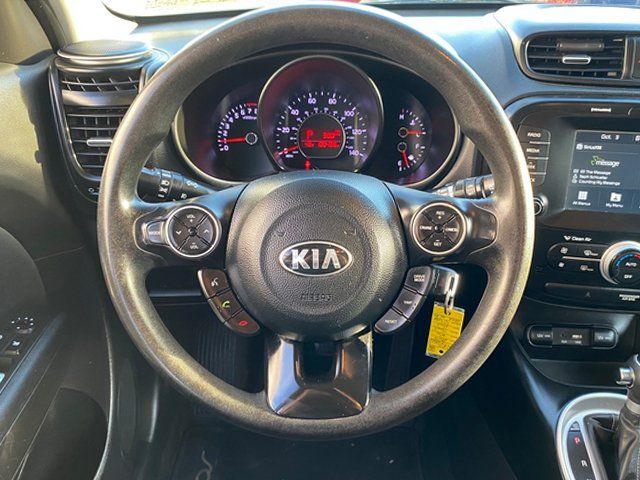 Used 2019 Silver Kia Plus image 8