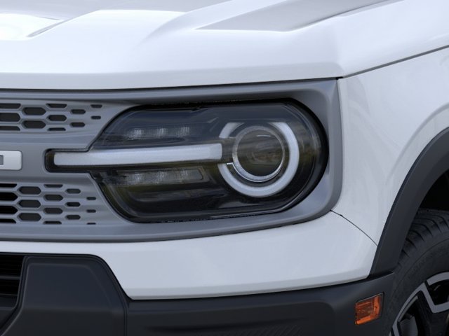 New 2026 White Ford Outer Banks image 18
