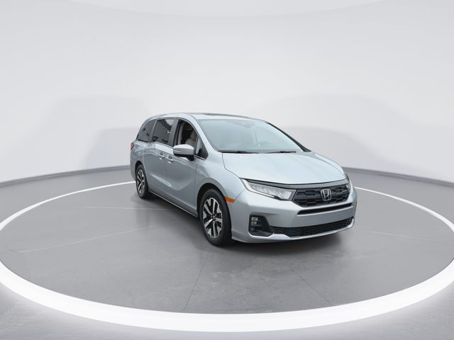 Used 2025  Honda EX-L image 2