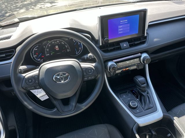 2024 Toyota RAV4 Hybrid XLE 13