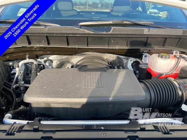 2025 Chevrolet Silverado 1500 WT photo