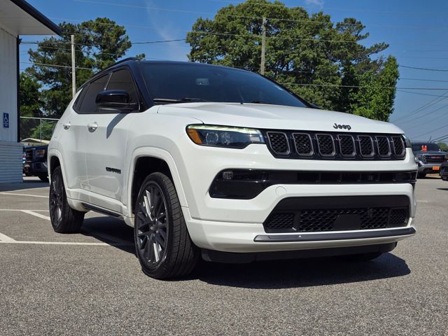 2023 Jeep Compass Limited:168548B