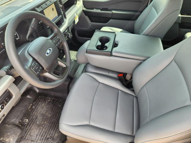 2024 Oxford White Ford Super Duty F-350 SRW XL 4X4 Truck