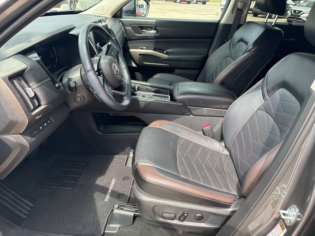 2024 Nissan Pathfinder Platinum Gray at Toyota of Kenner