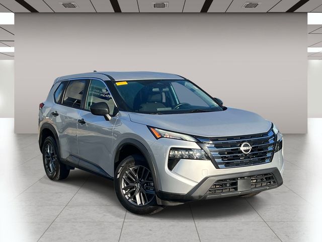 Brilliant Silver Metallic 2024 Nissan Rogue SUV / Crossover Front-Wheel Drive Continuously Variable Transmission