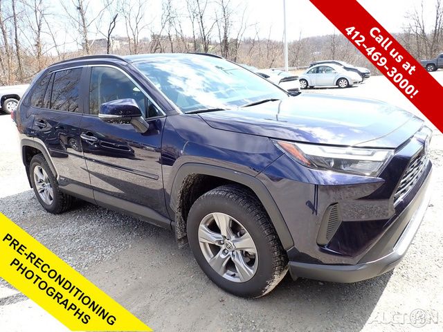 2022 Toyota RAV4 Hybrid XLE AWD