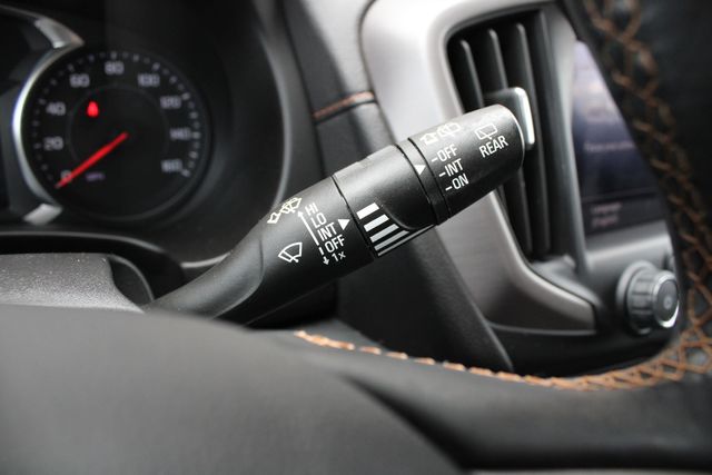 Used 2023 Red GMC AT4 image 15