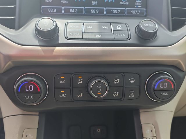 Used 2018 Crimson Red Tintcoat GMC Denali image 26