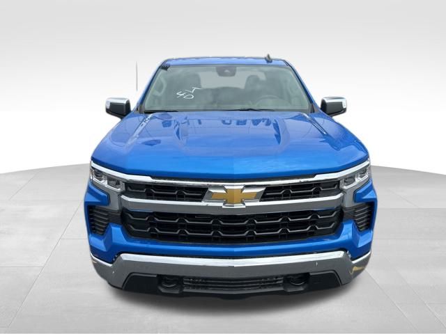 2025 Chevrolet Silverado 1500 LT photo