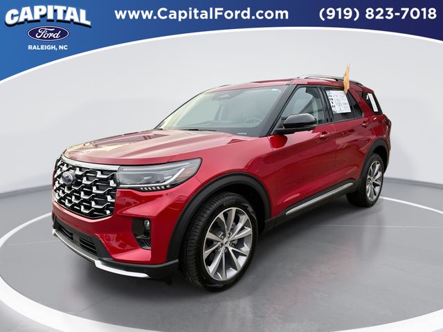 2025 Ford Explorer Platinum's photo