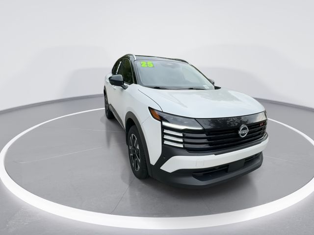Used 2025 White Nissan SR image 2