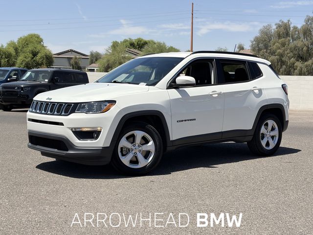 White Clearcoat 2019 Jeep Compass Latitude FWD SUV / Crossover Front-Wheel Drive 6-Speed Automatic