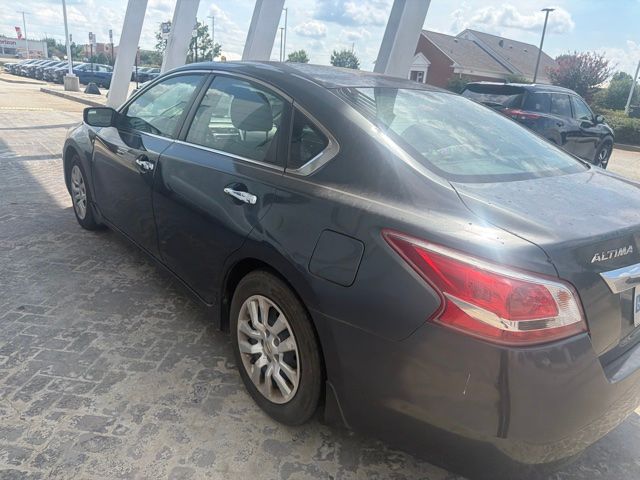 Used 2013 Nissan Altima Sedan