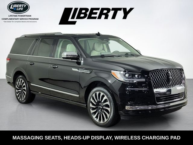 Infinite Black Metallic Clearcoat 2024 Lincoln Navigator SUV / Crossover Four-Wheel Drive Automatic