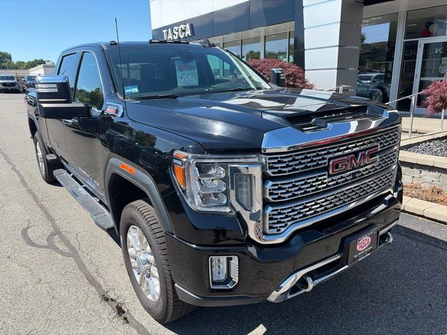 2022 GMC Sierra 2500HD Denali Crew Cab 4WD