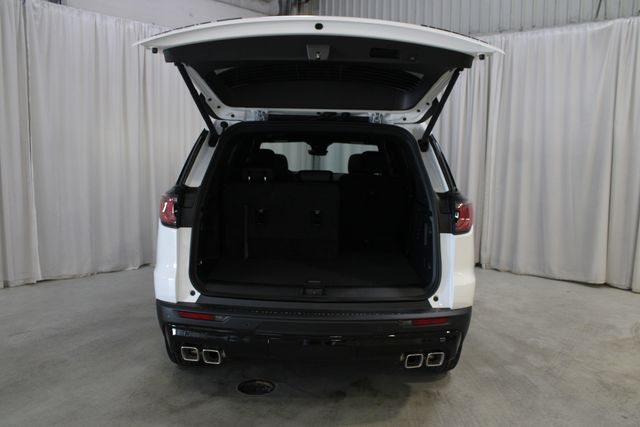 New 2026 White GMC Elevation image 33
