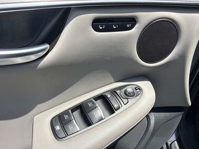 2023 INFINITI QX50 - $29,888