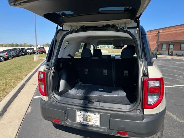 2024 Ford Bronco Sport Outer Banks 11