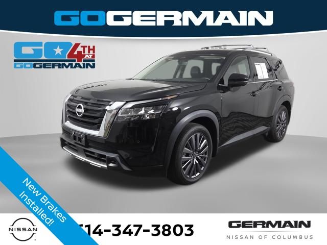 2023 Nissan Pathfinder SL