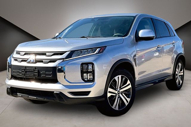 Silver 2023 Mitsubishi Outlander Sport SUV / Crossover All-Wheel Drive Continuously Variable Transmission