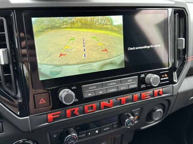 2025 Nissan Frontier PRO-4X 13