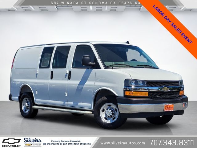 Summit White 2025 Chevrolet Express Cargo Van Rear-Wheel Drive 8-Speed Automatic Overdrive