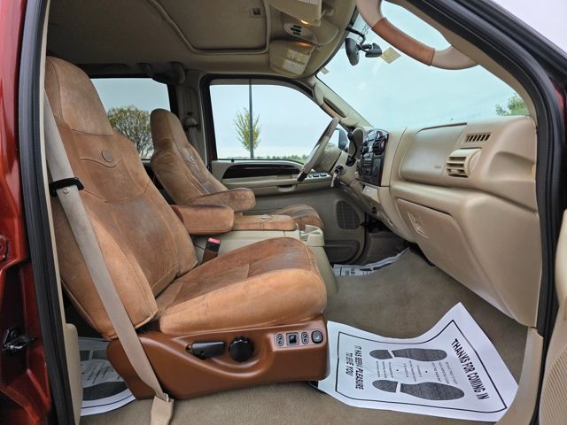 2005 Ford F-350 LARIAT