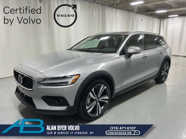 Silver Dawn Metallic 2025 Volvo V60 Wagon All-Wheel Drive Automatic