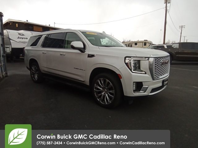 2022 GMC Yukon XL Denali 28