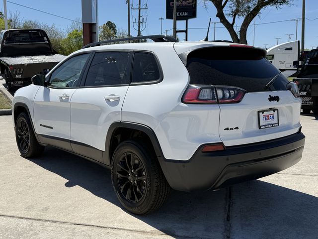 2023 Jeep Cherokee Altitude - 5