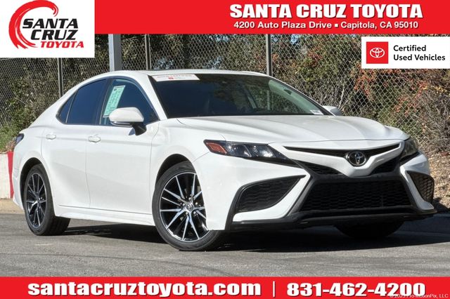 2021 Toyota Camry SE FWD