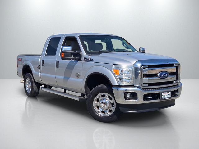 Ingot Silver Metallic 2016 Ford F-250 Super Duty XLT Crew Cab 4WD Pickup Truck Four-Wheel Drive 6-Speed Automatic Overdrive