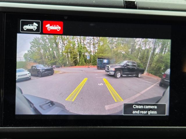 Used 2025 Blue Jeep Sahara image 21