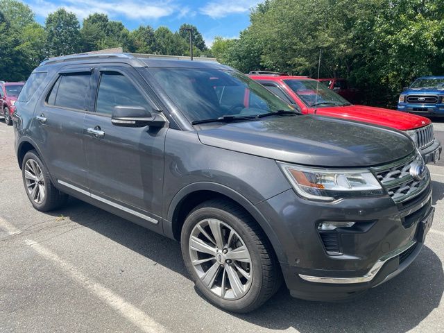 Used 2018 Gray Ford Limited image 3
