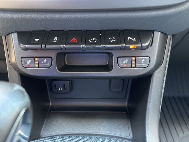 used 2022 Chevrolet Colorado car, priced at $30,000