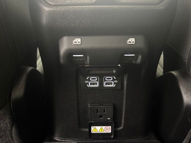 Used 2021 Jeep Wrangler SUV