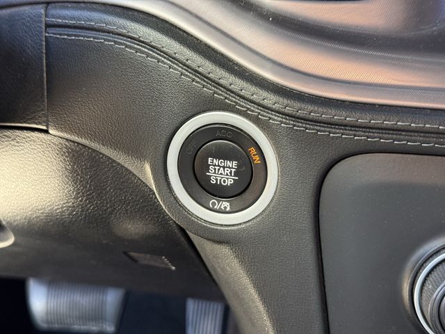 2023 Dodge Charger R/T Green at AutoSavvy Houston Southwest