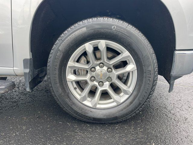 used 2022 Chevrolet Silverado 1500 car, priced at $35,683