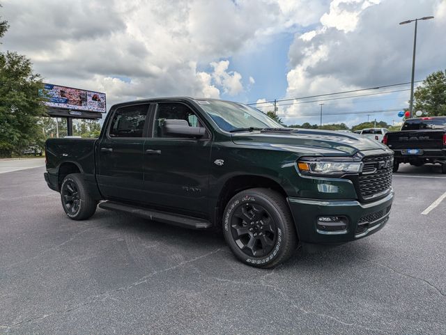2026 Ram 1500 Express Crew Cab 4x4 5'7" Box